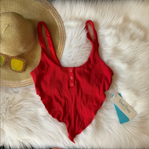 BEACH BUNNY SEXY BIKINI TOP SWIM SIZE XXL WOMEN NWT - Picture 3 of 5